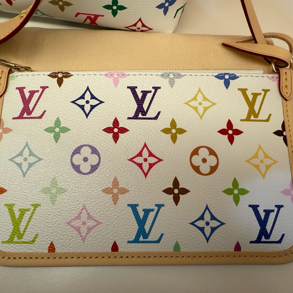 New Louis Vuitton LV x TM Murakami Carry All PM M13661 100% Authentic - Picture 9 of 11